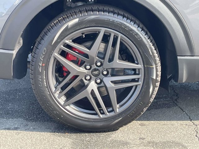 New 2026 Ford Explorer ST w/ Sun And Sound Package AWD/4WD image 7