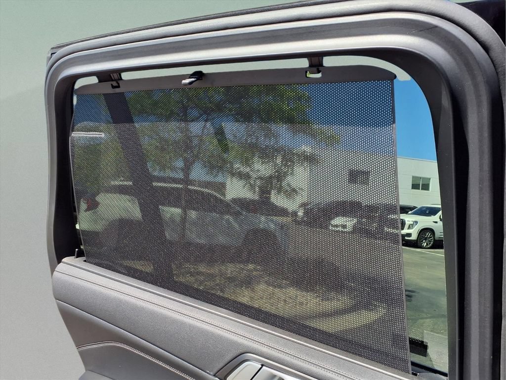 Used 2022 BMW X5 xDrive40i AWD/4WD image 16