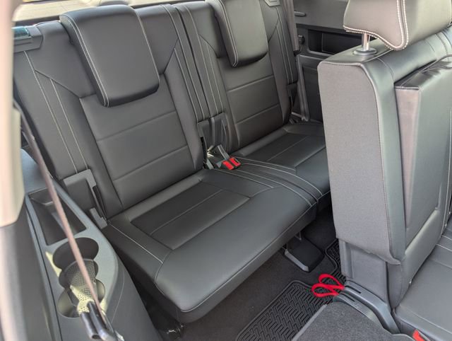 Used 2023 Volkswagen Atlas SE w/ Panoramic Sunroof Package AWD/4WD image 6