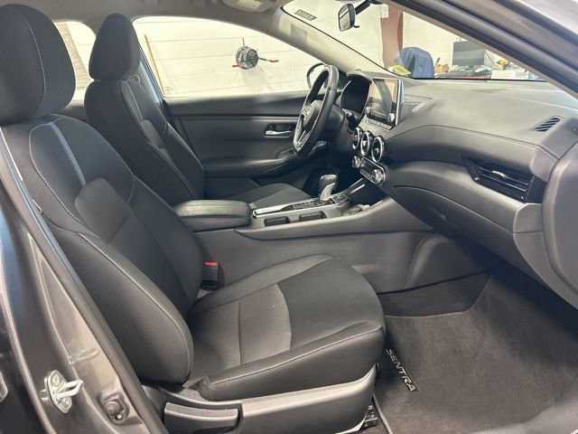 Used 2025 Nissan Sentra SV w/ All-Weather Package image 15