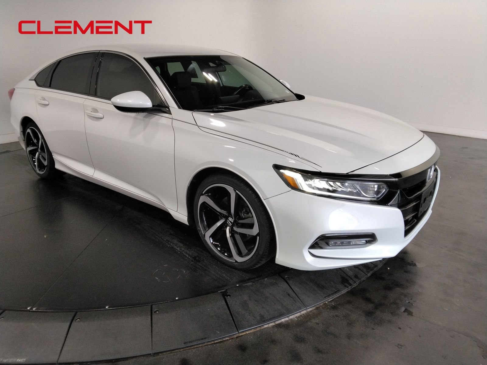 Used 2020 Honda Accord Sport image 3