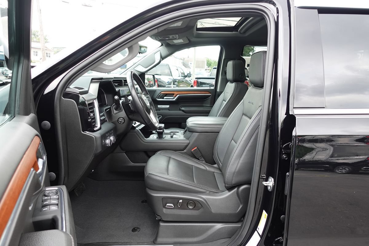Used 2023 GMC Sierra 1500 Denali w/ Denali Reserve Package AWD/4WD image 20