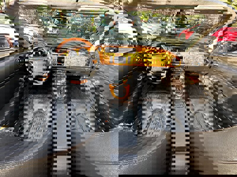 Used 2000 Jaguar XK8 Convertible image 17