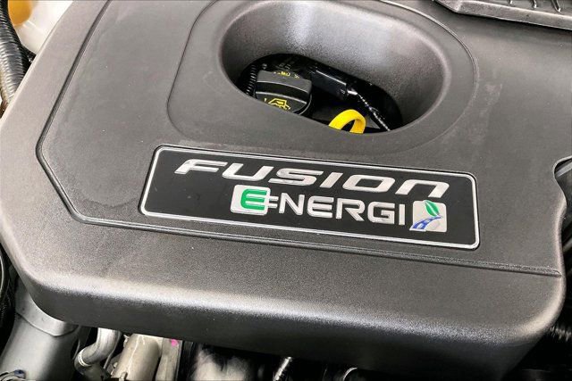 Used 2020 Ford Fusion Energi Titanium image 31