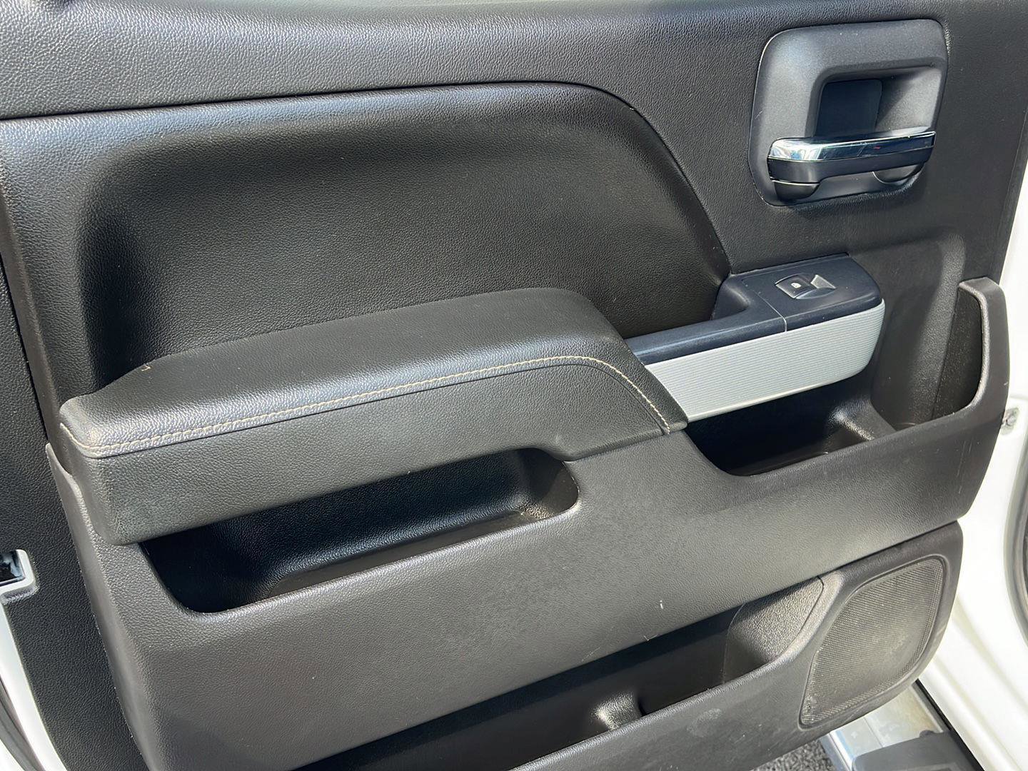 Used 2016 Chevrolet Silverado 2500 LT w/ LT Fleet Convenience Package image 21