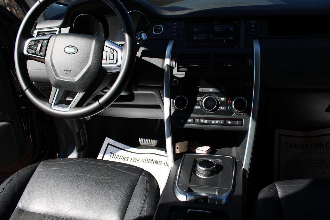 Used 2018 Land Rover Discovery Sport SE image 37