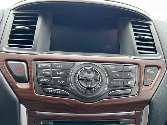 Used 2020 Nissan Pathfinder Platinum FWD image 29