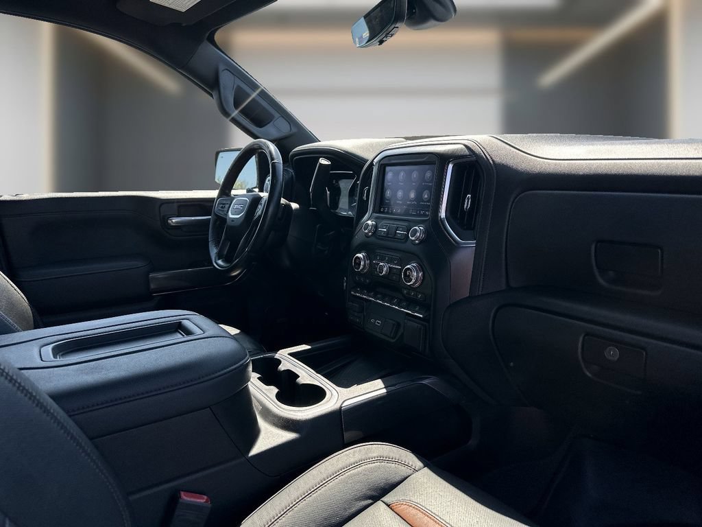 Used 2021 GMC Sierra 1500 AT4 w/ AT4 Value Package AWD/4WD image 7