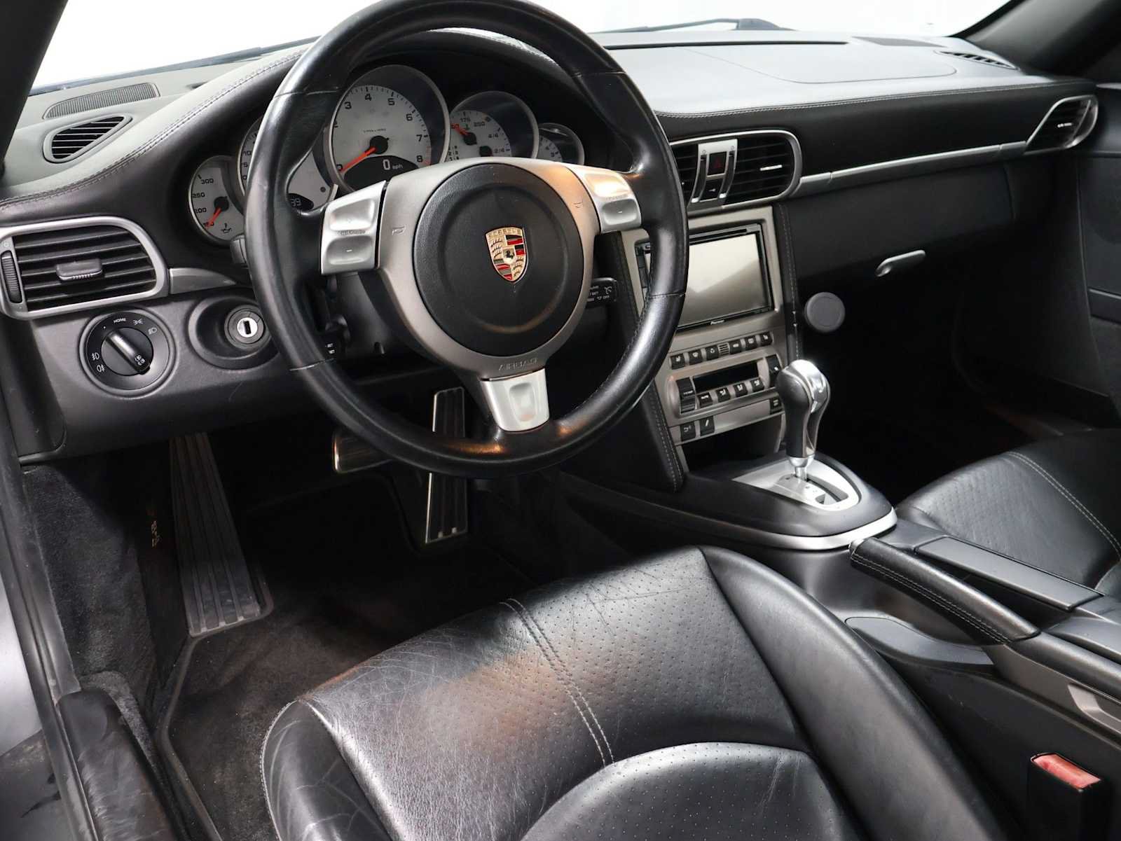 Used 2005 Porsche 911 Carrera S RWD image 4