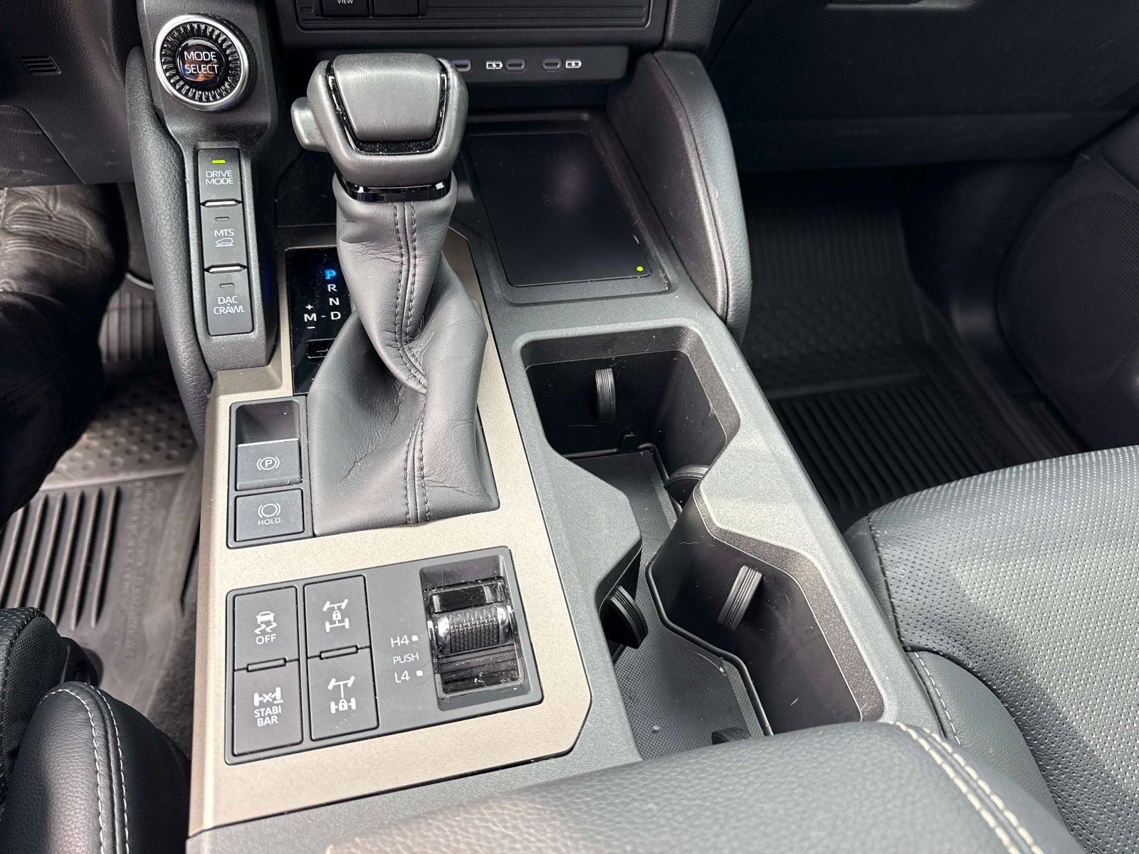 Used 2025 Toyota Land Cruiser w/ Premium Package image 26