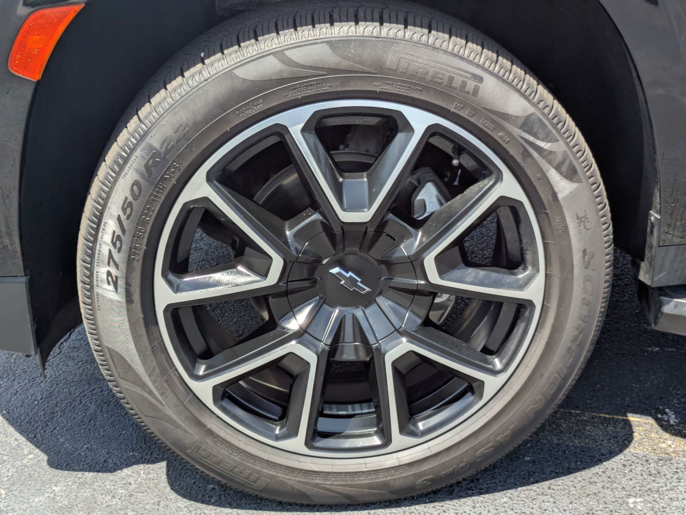 Used 2022 Chevrolet Tahoe RST w/ Luxury Package AWD/4WD image 30