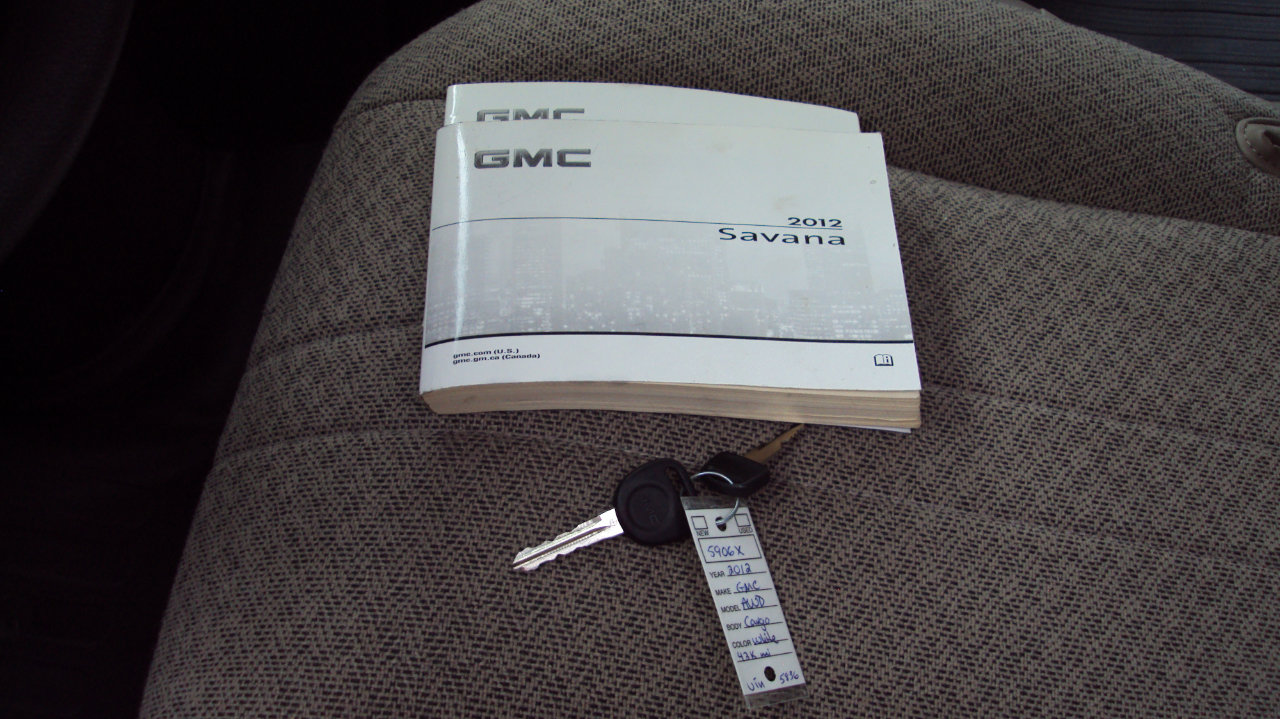 Used 2012 GMC Savana 1500 AWD image 21