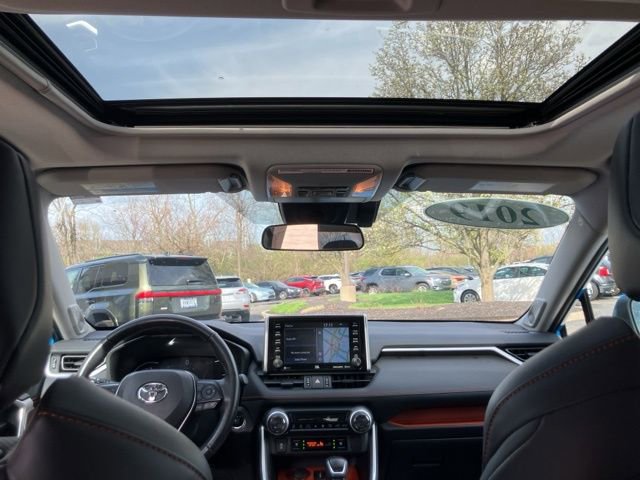 Used 2019 Toyota RAV4 Adventure w/ Cold Weather Package image 32