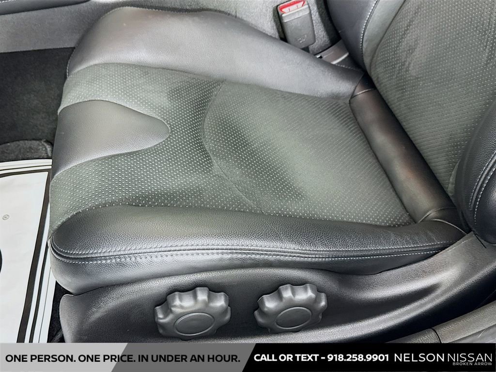 Certified 2024 Nissan Z Performance w/ Floor Mat Package image 20