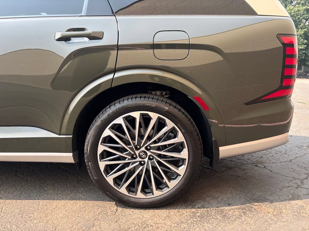 Certified 2026 Hyundai Palisade Calligraphy AWD/4WD image 10