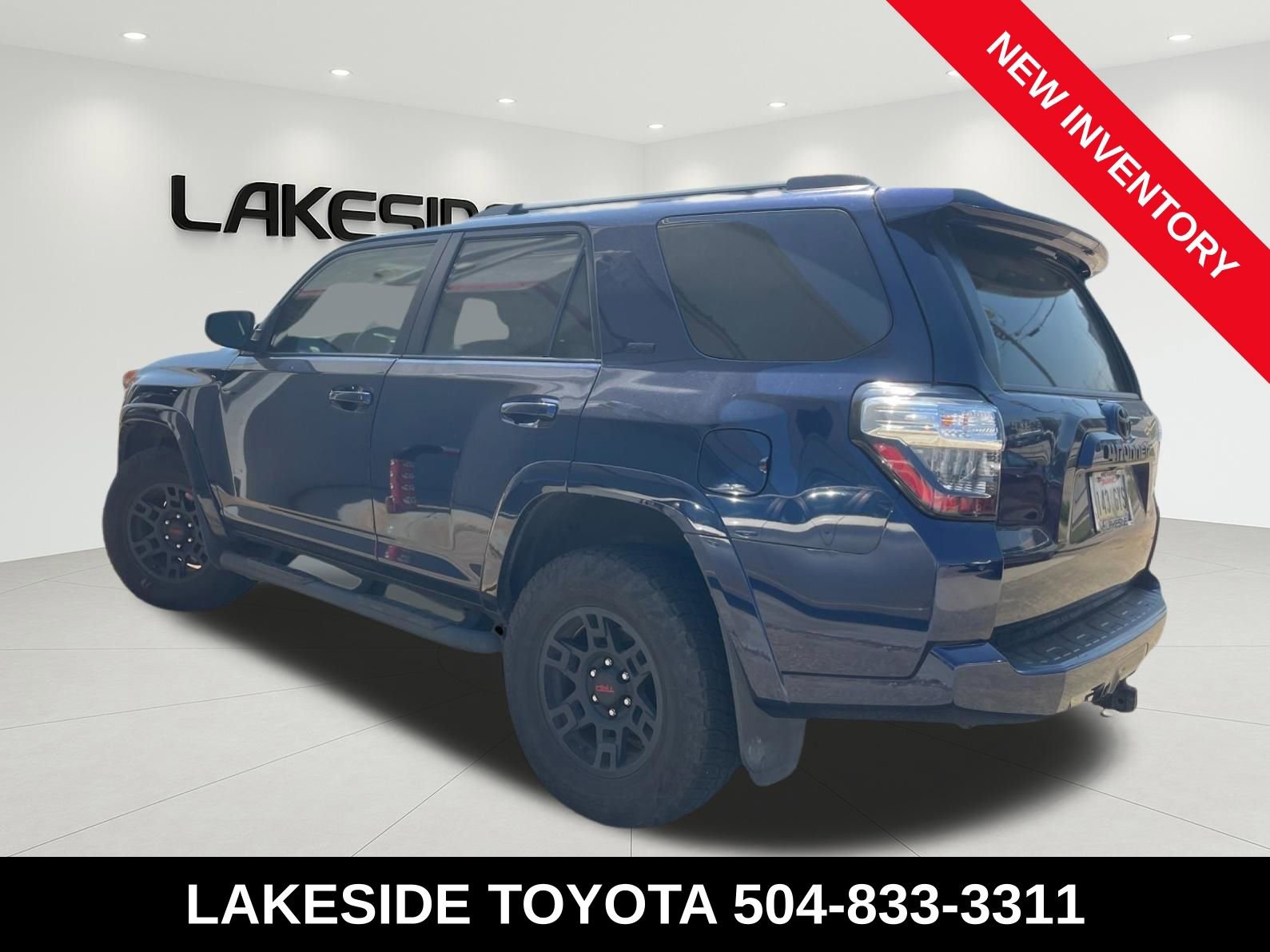 Used 2024 Toyota 4Runner SR5 Premium w/ Moonroof Package image 3