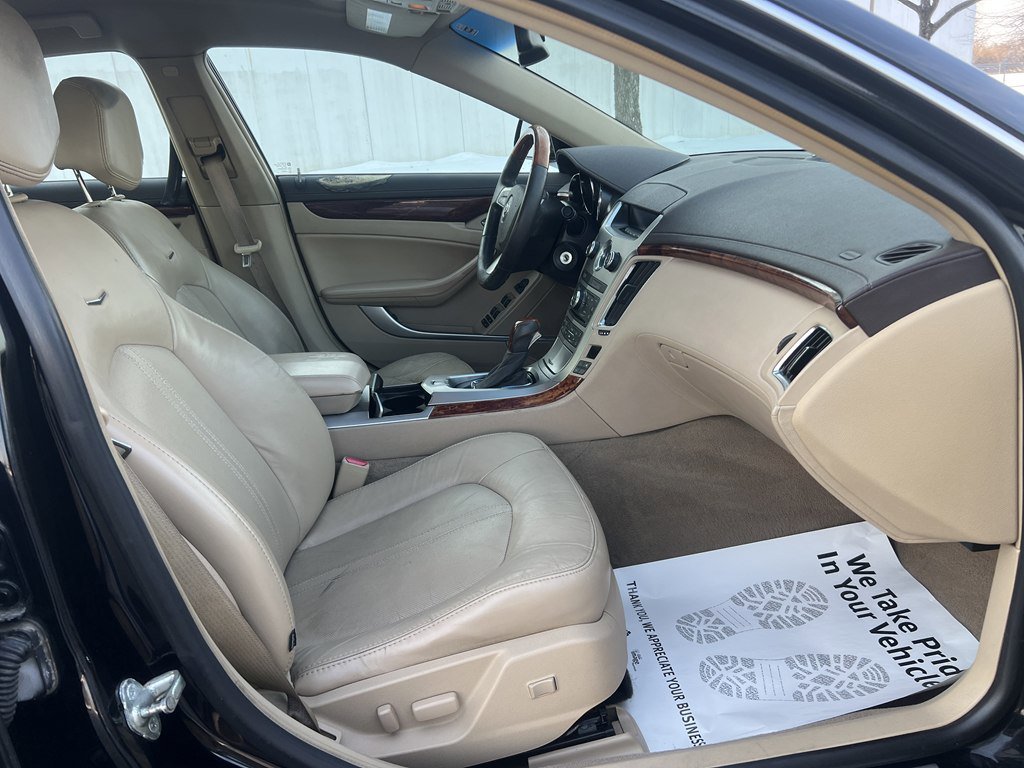 Used 2010 Cadillac CTS Luxury image 11