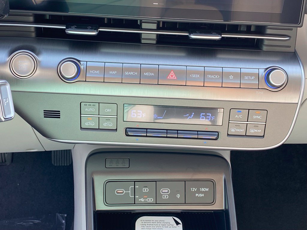 New 2026 Hyundai Kona Limited FWD image 18