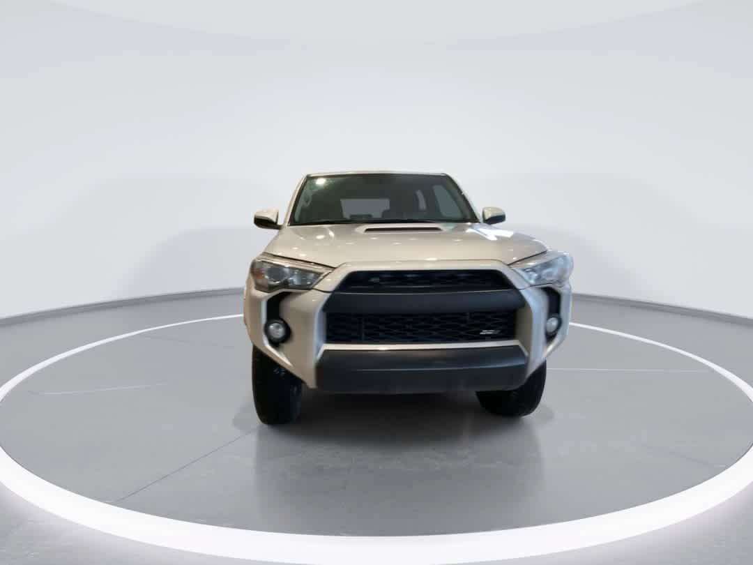 Used 2019 Toyota 4Runner TRD Off-Road AWD/4WD image 3