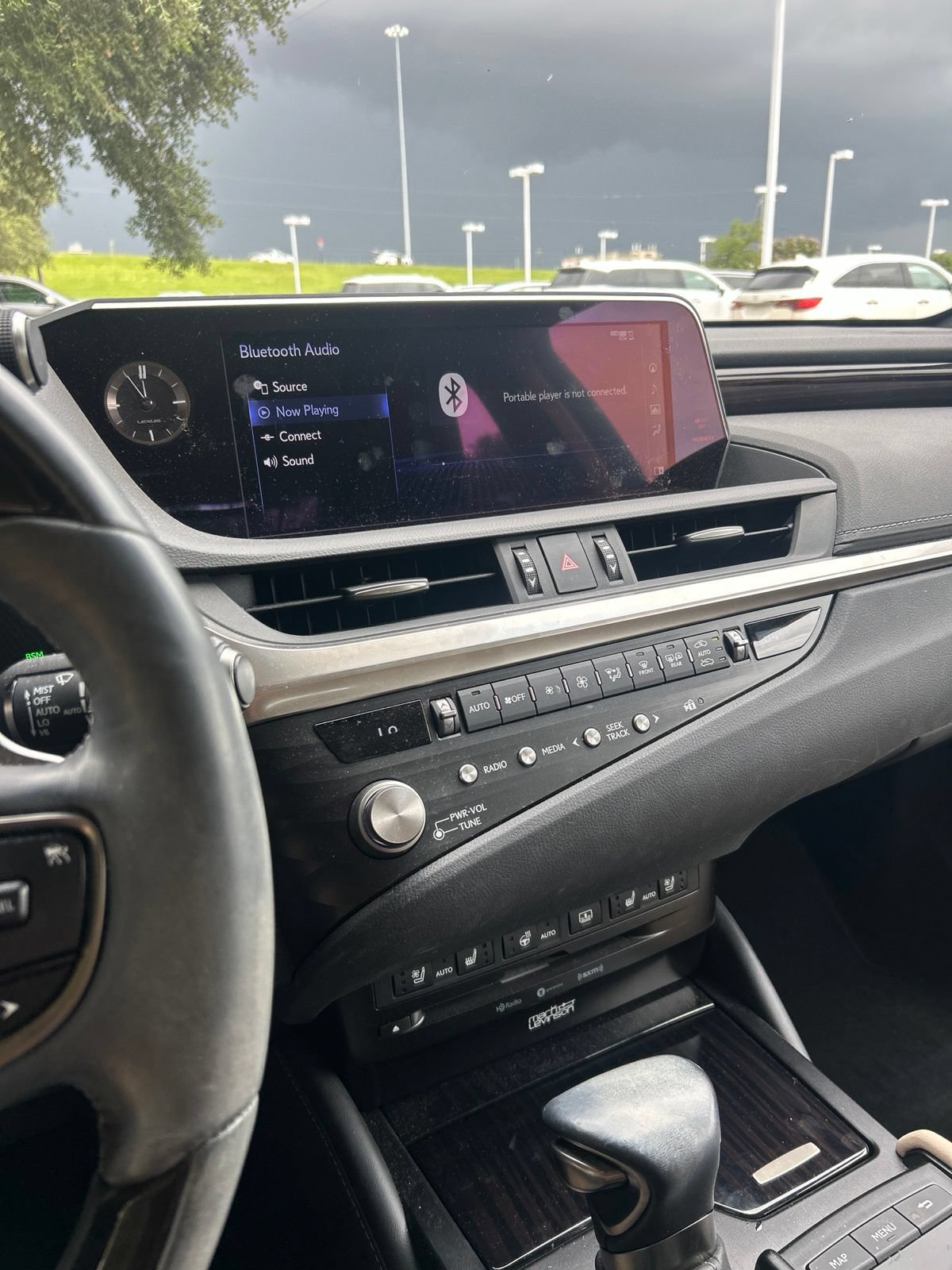 Certified 2021 Lexus ES 350 Ultra Luxury w/ Accessory Package 2 FWD image 11
