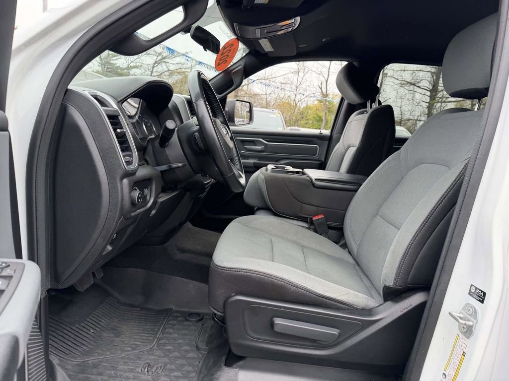 Used 2022 RAM 1500 Big Horn AWD/4WD image 15