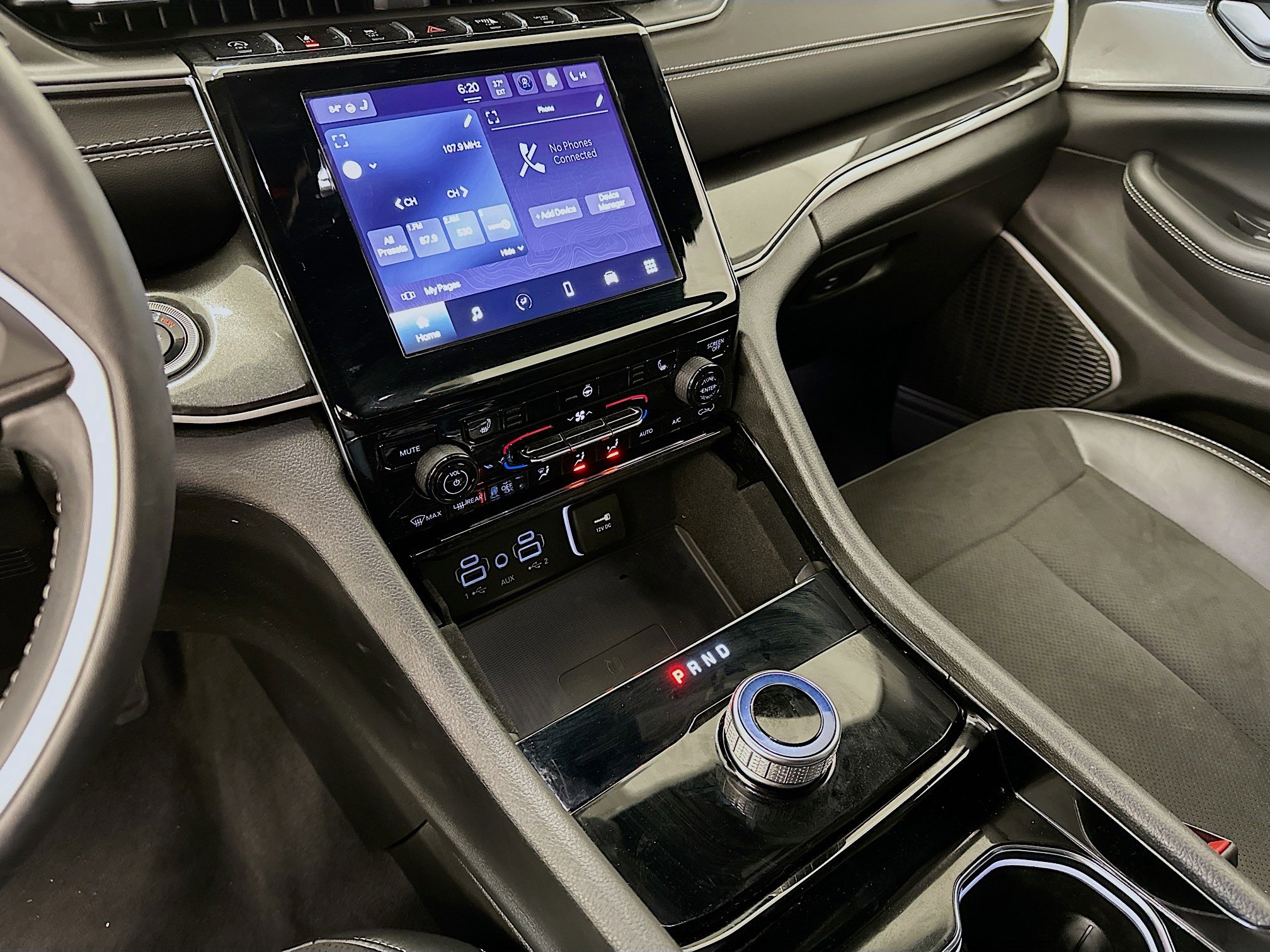 Used 2022 Jeep Grand Cherokee Altitude image 25