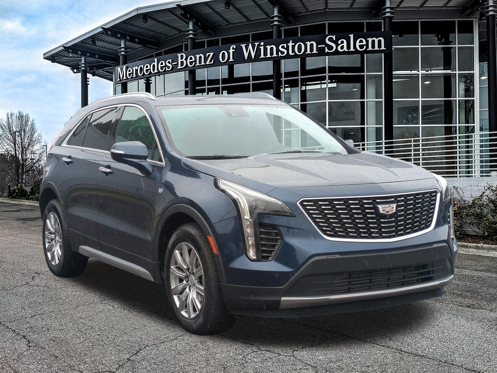 Used 2020 Cadillac XT4 Premium Luxury w/ Enhanced Visibility Package AWD/4WD image 1