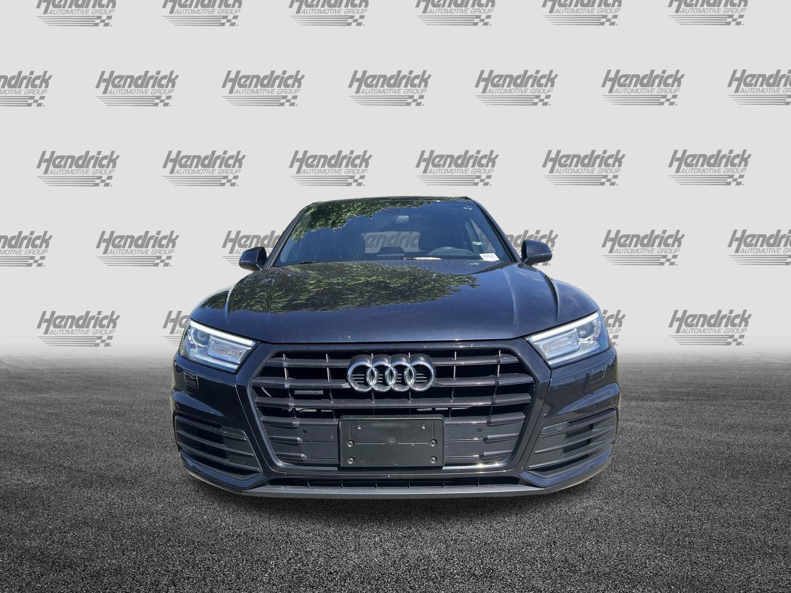 Used 2020 Audi Q5 2.0T Premium w/ Titanium Sport Package AWD/4WD image 3