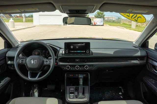Used 2025 Honda CR-V EX image 14