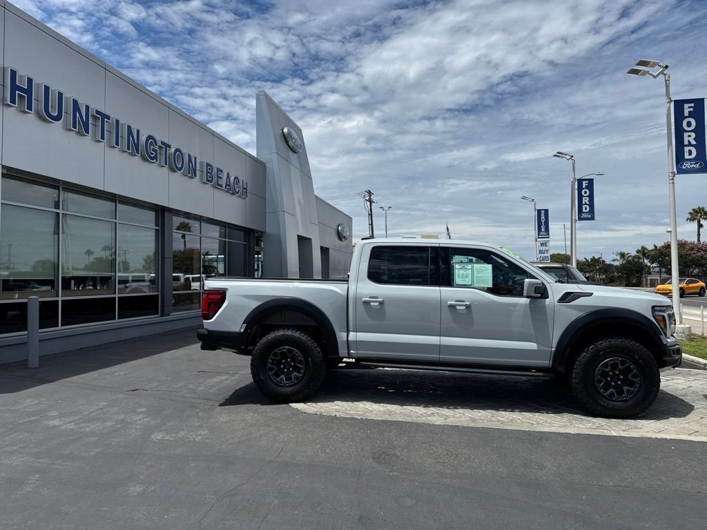 Used 2026 Ford F150 Raptor w/ Equipment Group 803A Raptor R AWD/4WD image 3