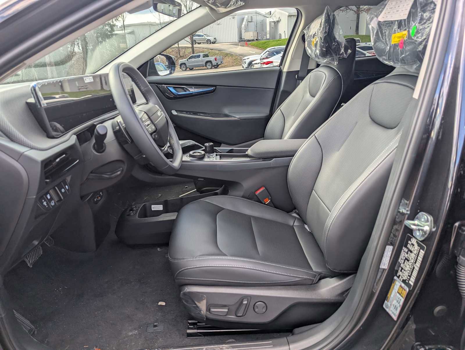 New 2025 Kia EV6 Wind AWD/4WD image 4