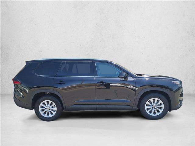 Used 2025 Toyota Grand Highlander AWD image 4