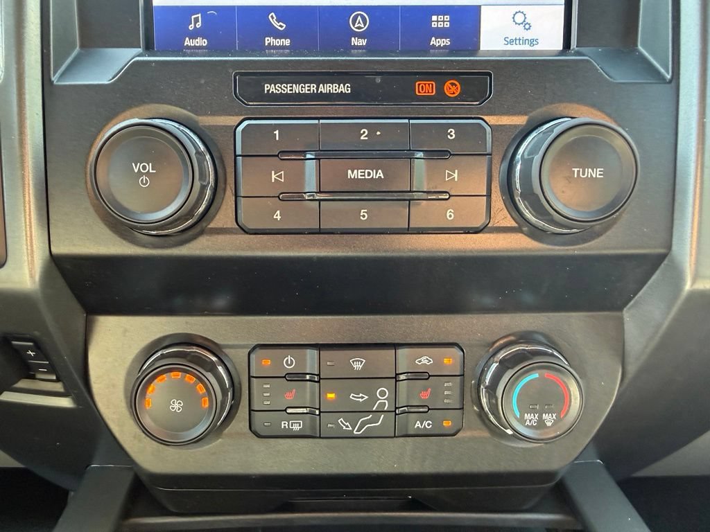 Used 2021 Ford F250 XLT w/ XLT Premium Package AWD/4WD image 14