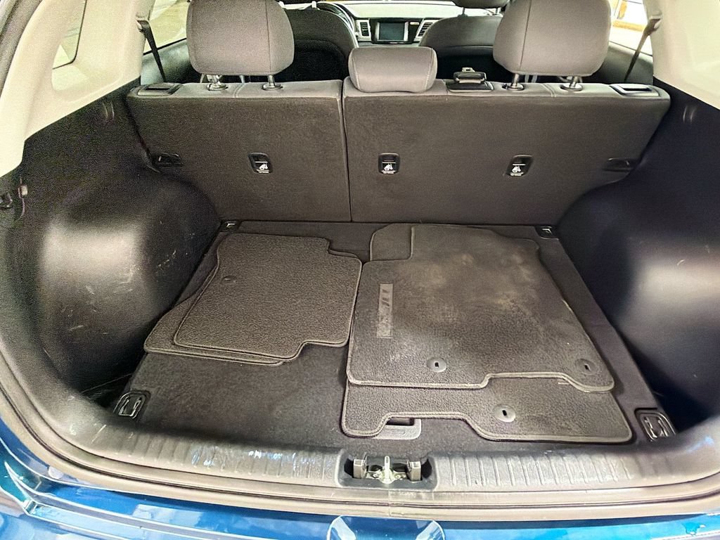 Used 2019 Kia Niro LX FWD image 24