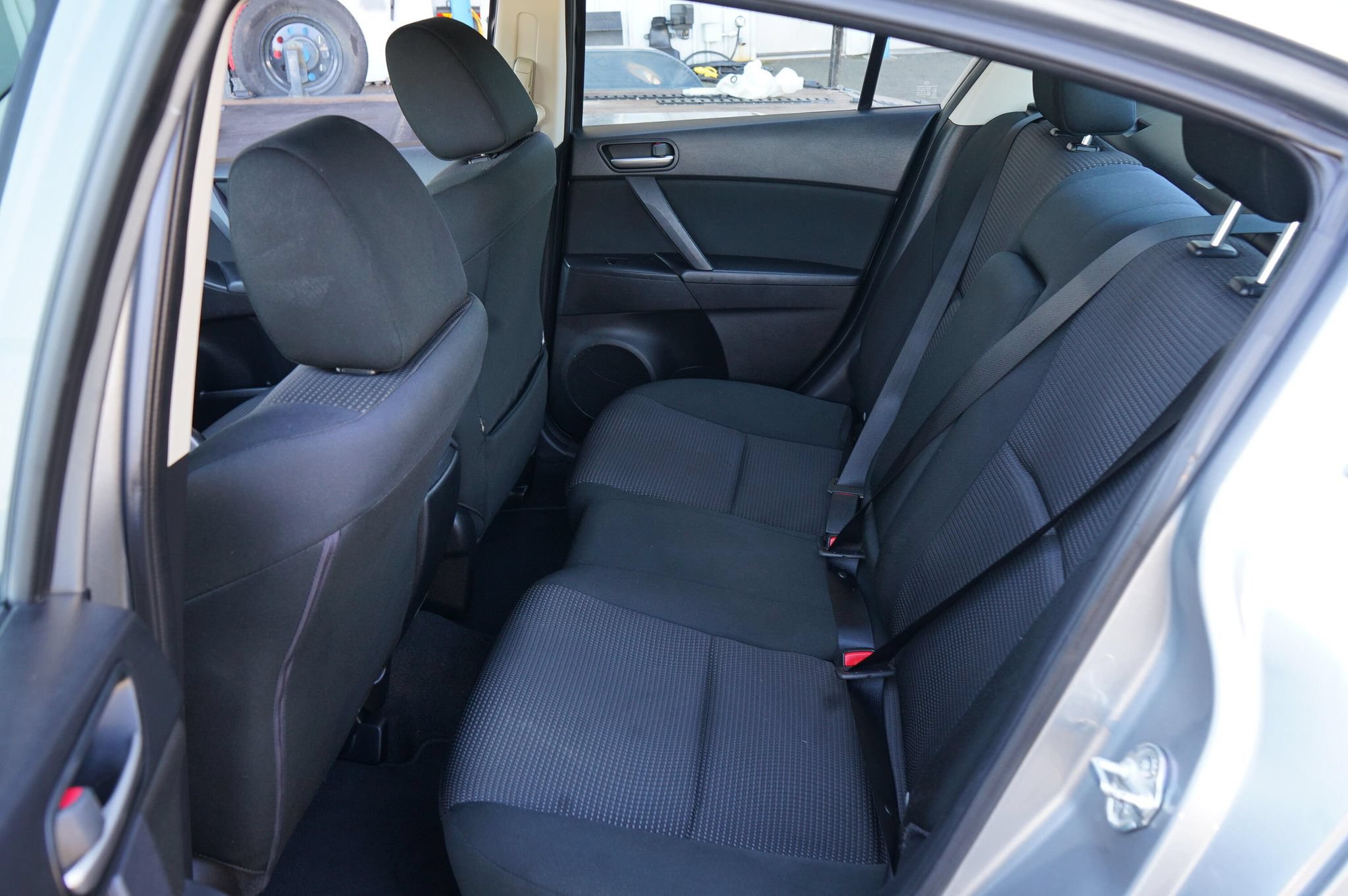 Used 2013 MAZDA MAZDA3 i Touring FWD image 17