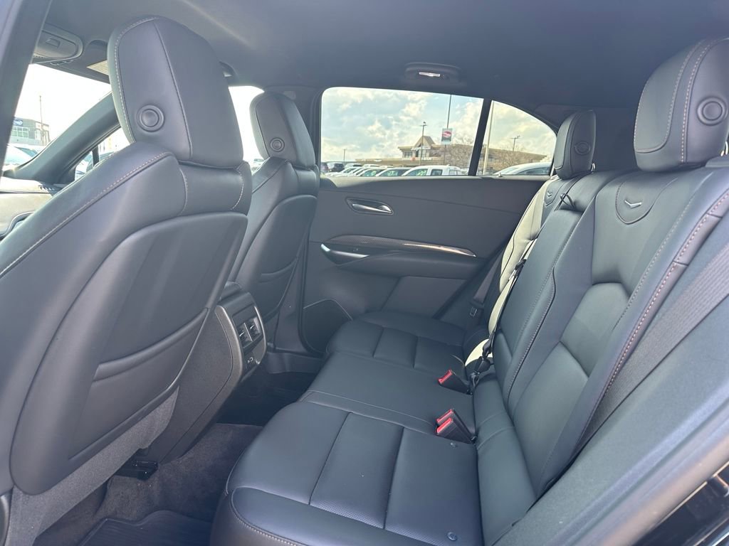 Used 2023 Cadillac XT4 Sport image 10
