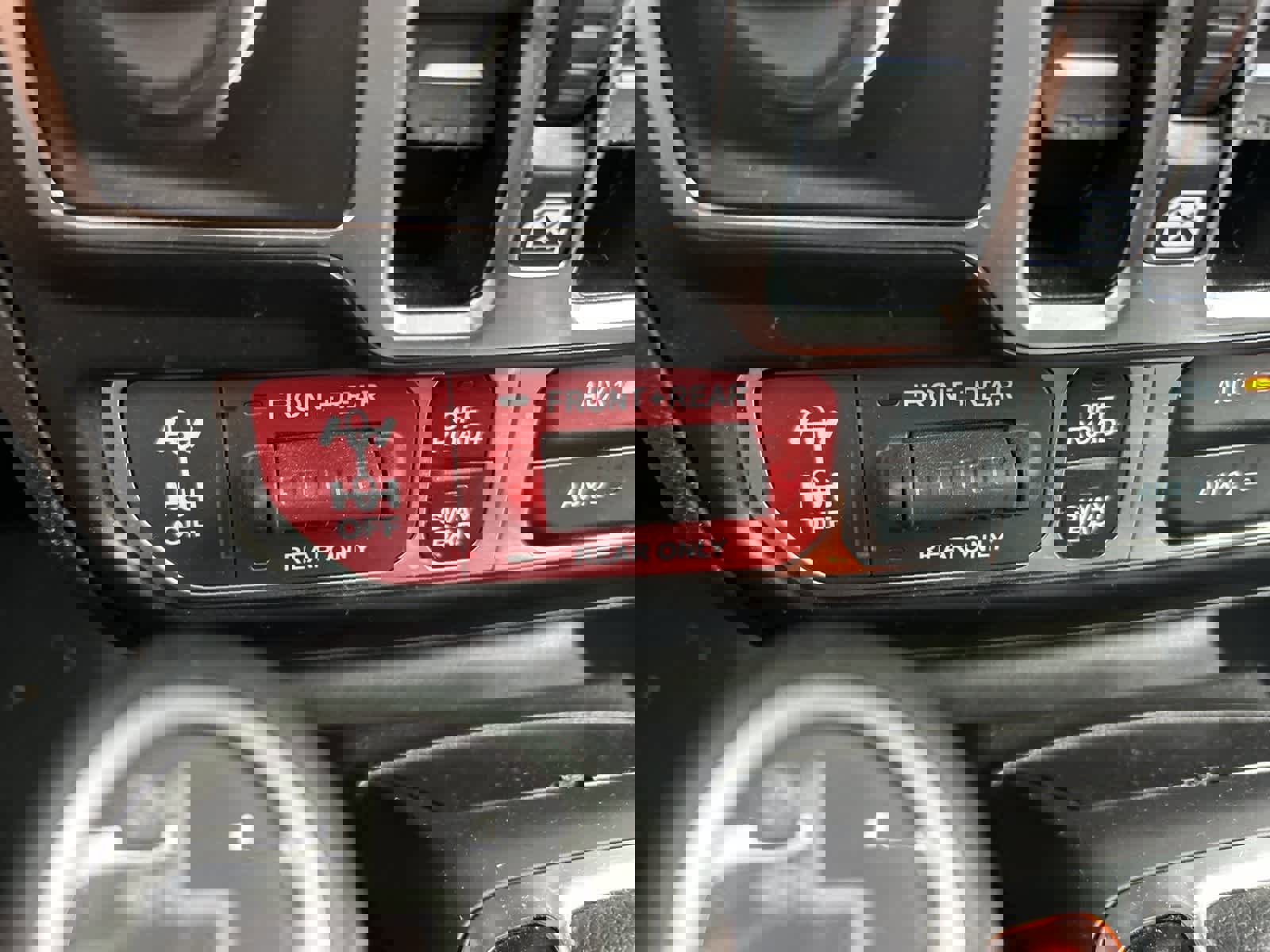 Used 2024 Jeep Wrangler Unlimited Rubicon image 39