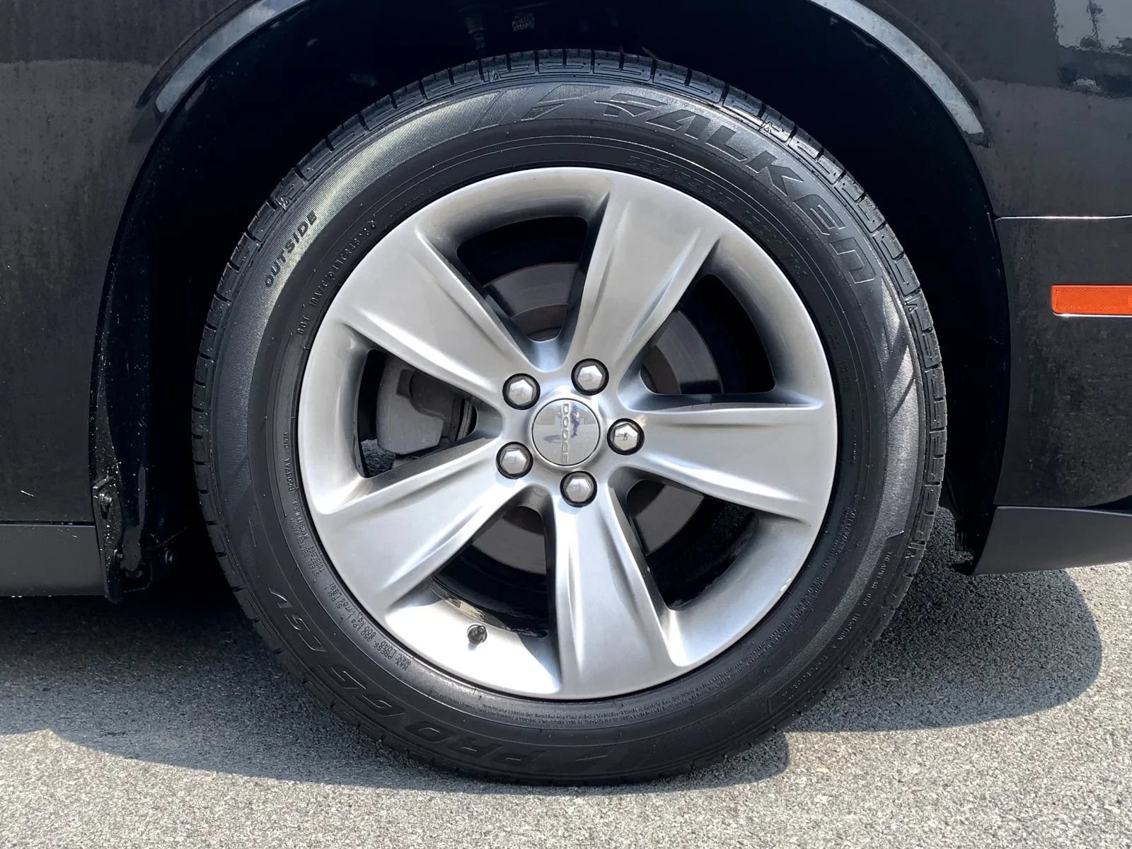 Used 2019 Dodge Challenger SXT RWD image 11