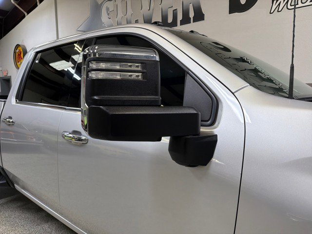 Used 2021 Chevrolet Silverado 3500 LTZ w/ LTZ Texas Edition image 45