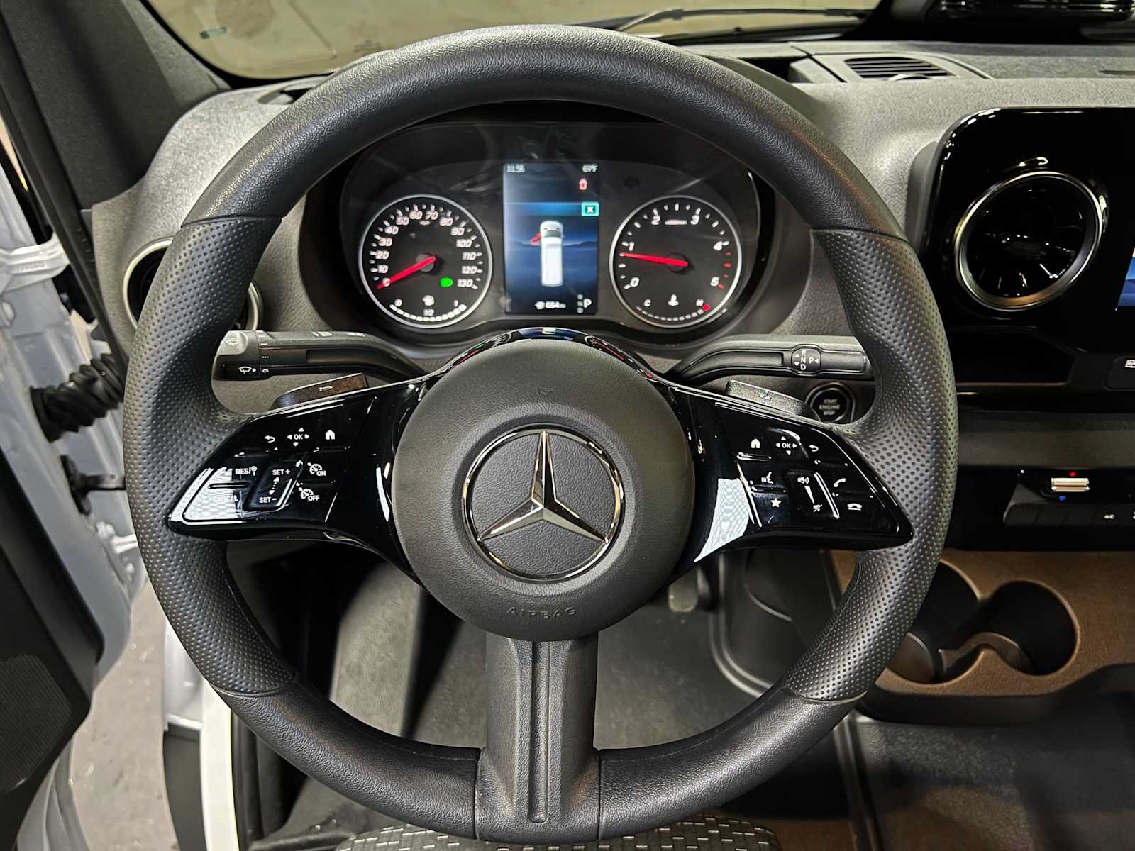 Used 2026 Mercedes-Benz Sprinter 2500 image 25