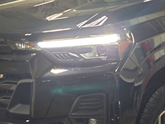 Used 2023 Chevrolet Colorado Z71 w/ Z71 Convenience Package 2 image 35