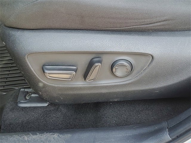 Used 2023 Toyota RAV4 XLE image 27