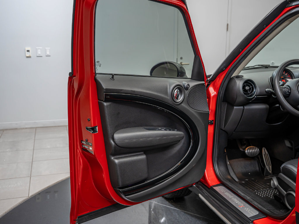 Used 2015 MINI Cooper Countryman S AWD/4WD image 28