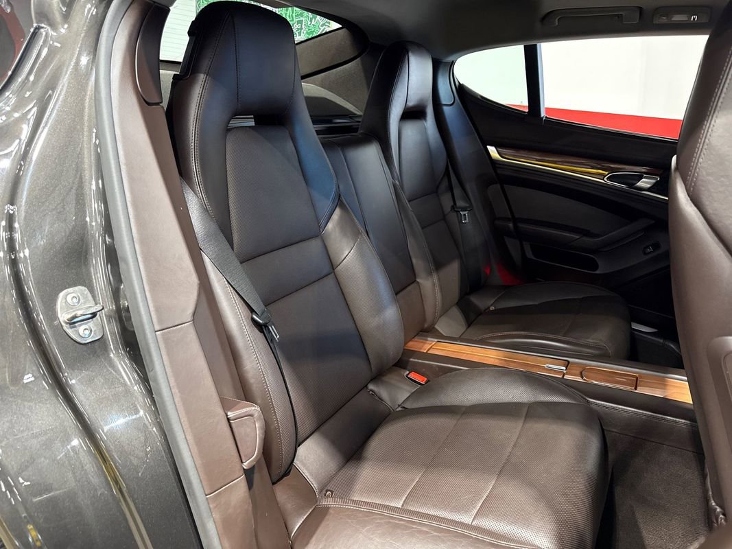Used 2013 Porsche Panamera 4S image 56