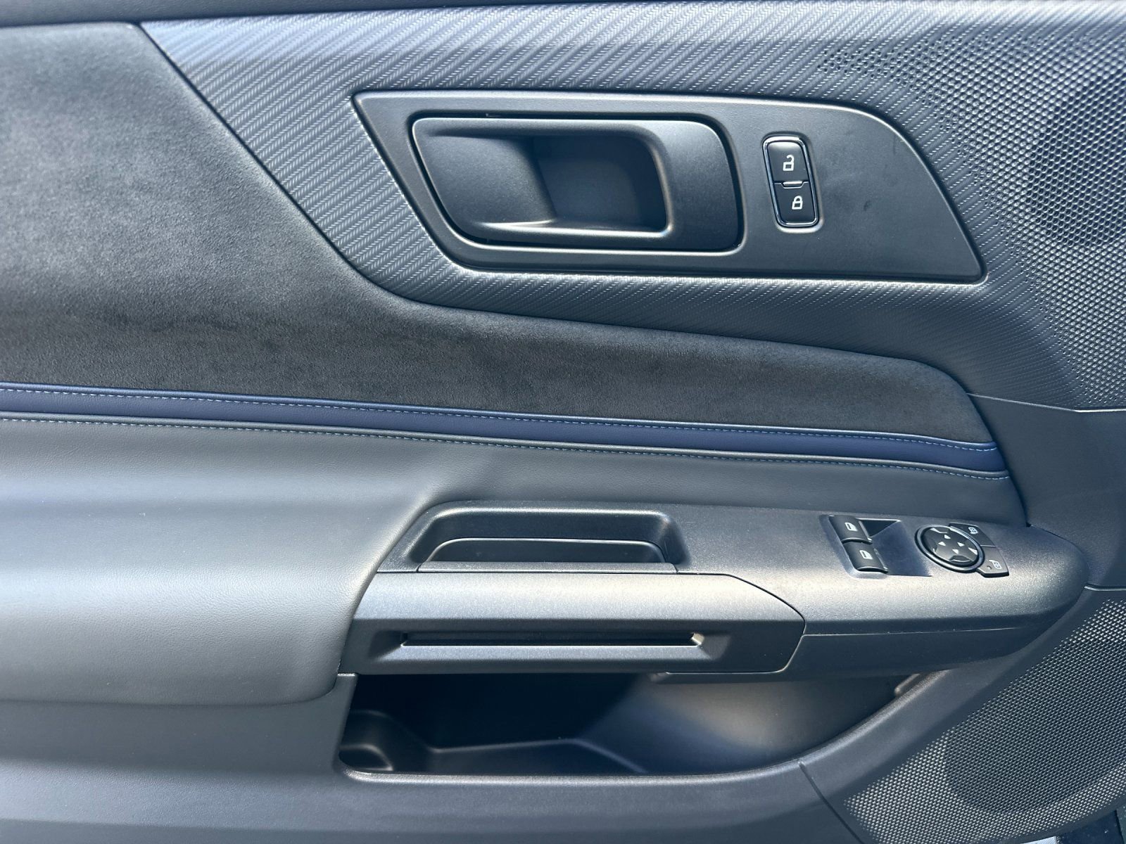 New 2026 Ford Mustang Dark Horse image 11