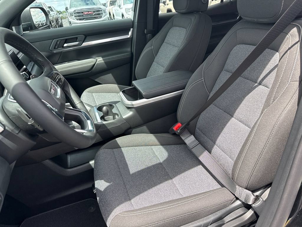 New 2027 GMC Terrain Elevation w/ Black Edition AWD/4WD image 17
