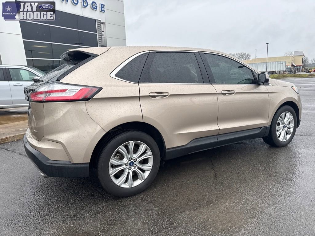 Used 2021 Ford Edge Titanium image 6