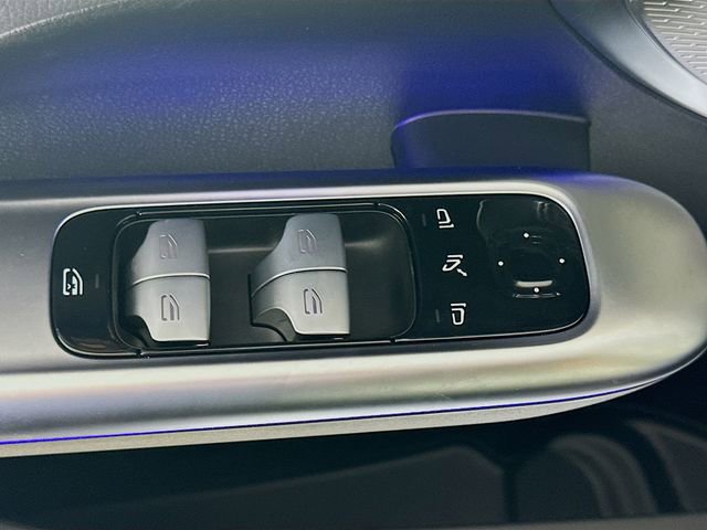 Used 2026 Mercedes-Benz C 300 Sedan image 18