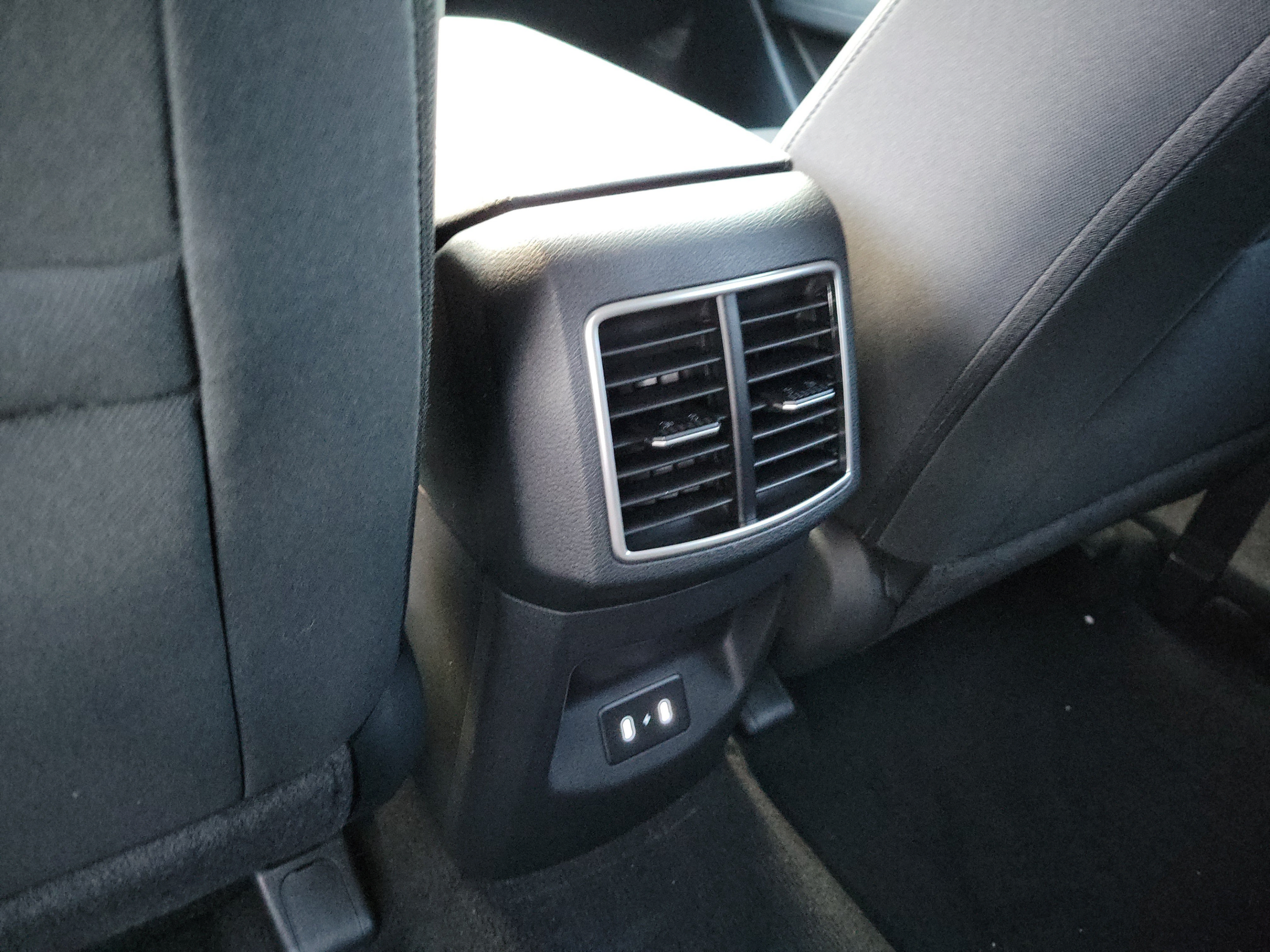 New 2027 Kia Sportage LX FWD image 14