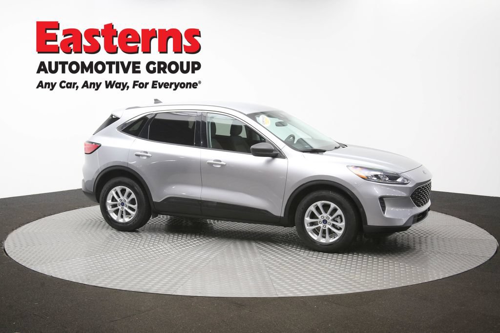 Used 2022 Ford Escape SE FWD image 48